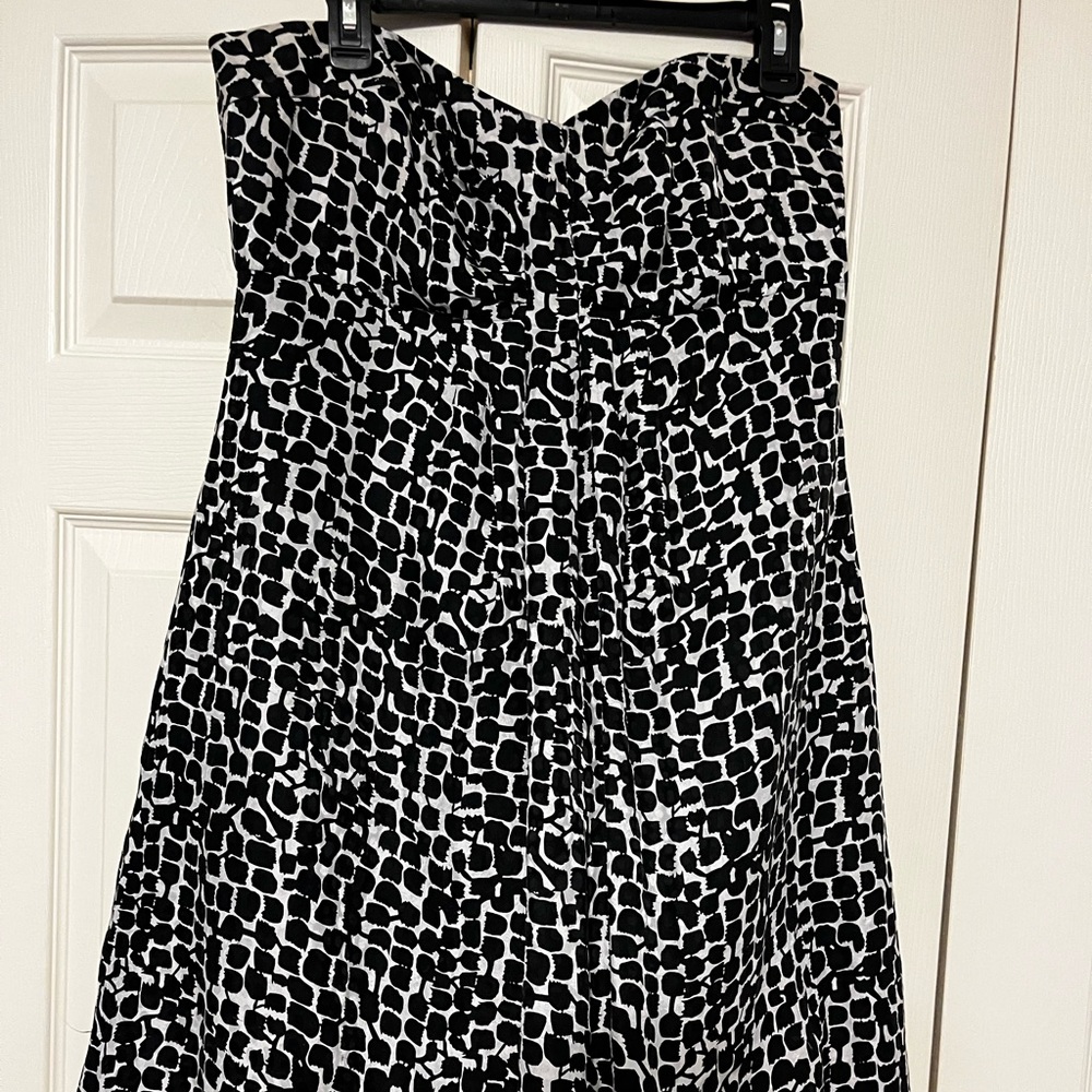 White House black market dress